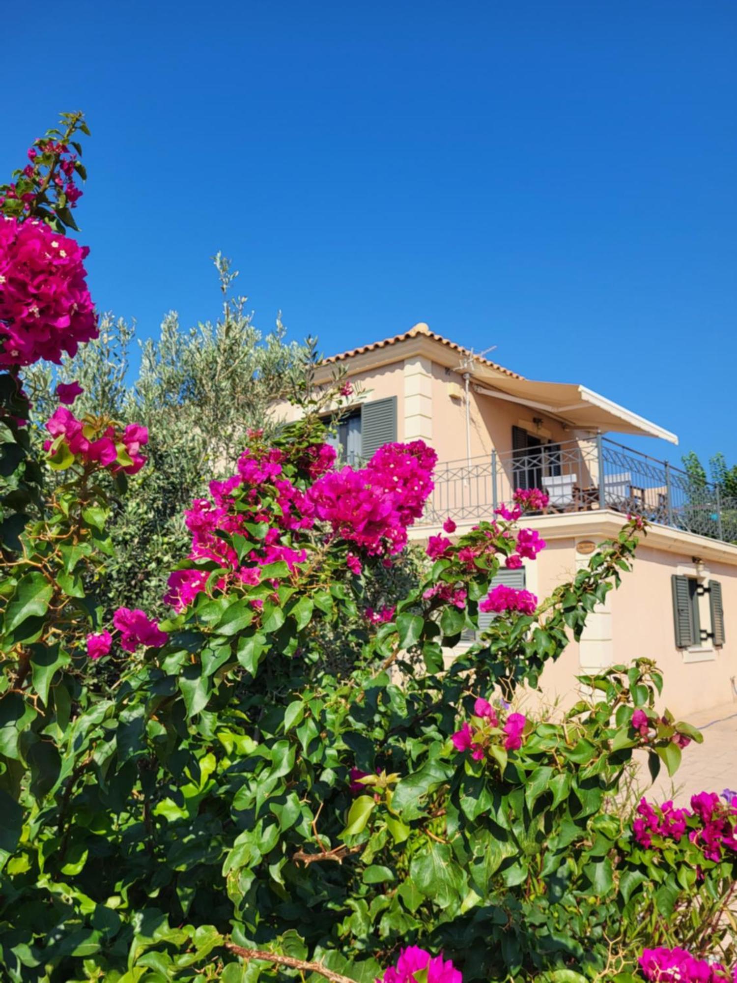 Karavádhos Korallis Villas מראה חיצוני תמונה