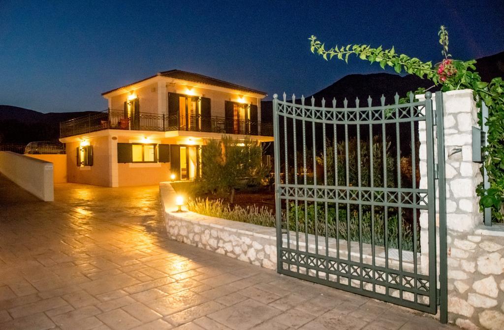 Karavádhos Korallis Villas מראה חיצוני תמונה